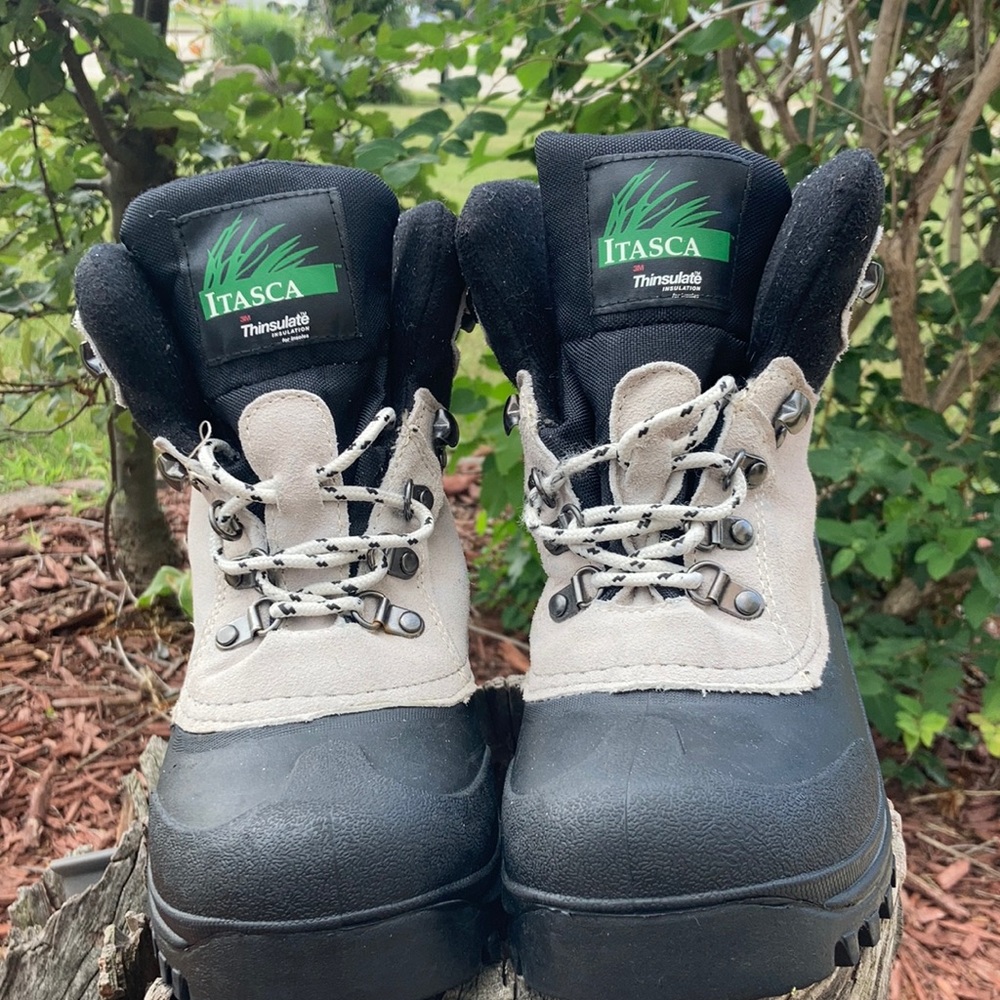 Women’s ItascaThinsulate Size 7 Winter Boots